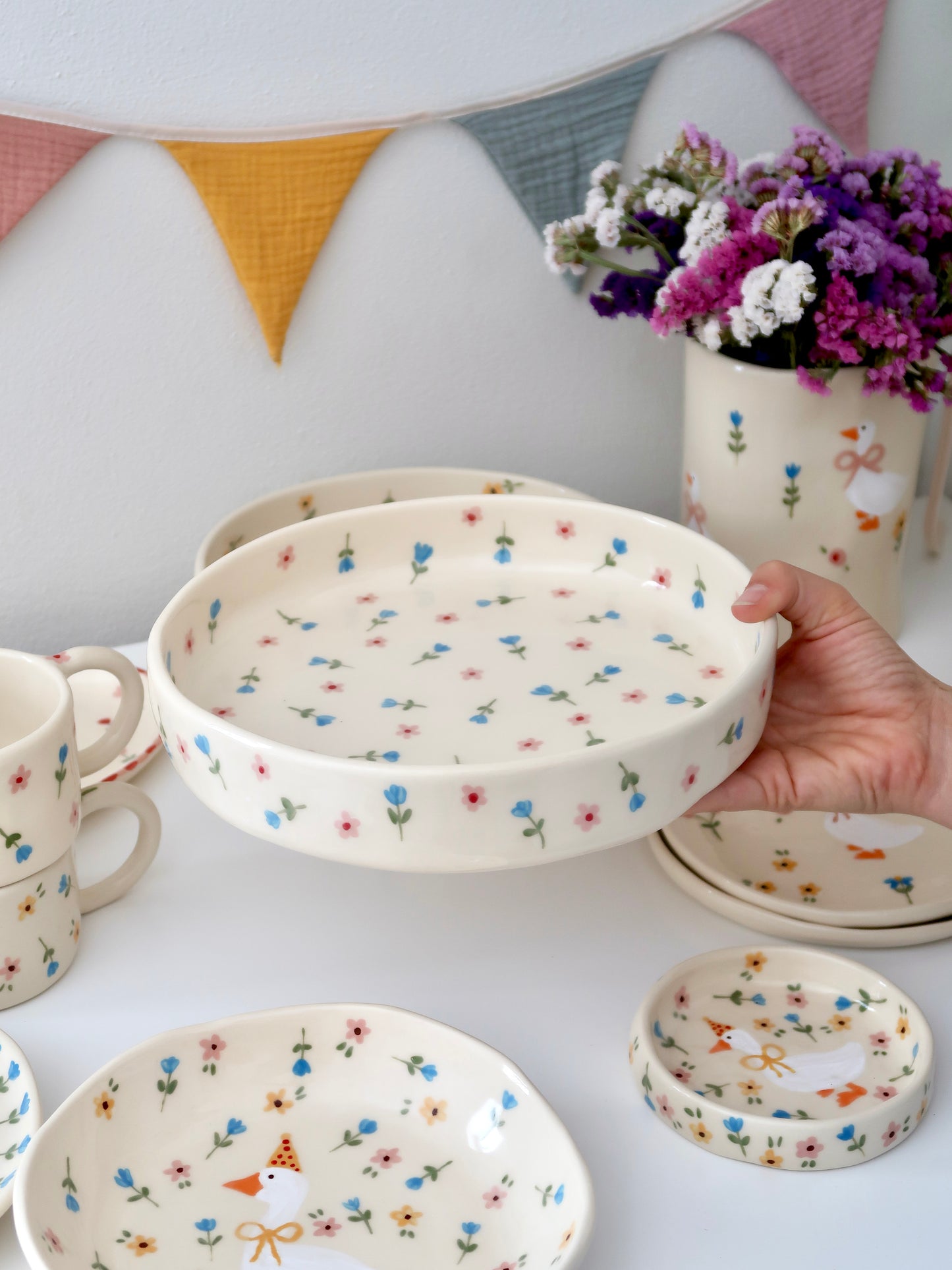 Bowl with blue and pink flowers - big size