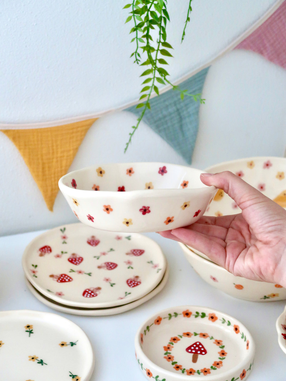 Bowl with multicolor flowers