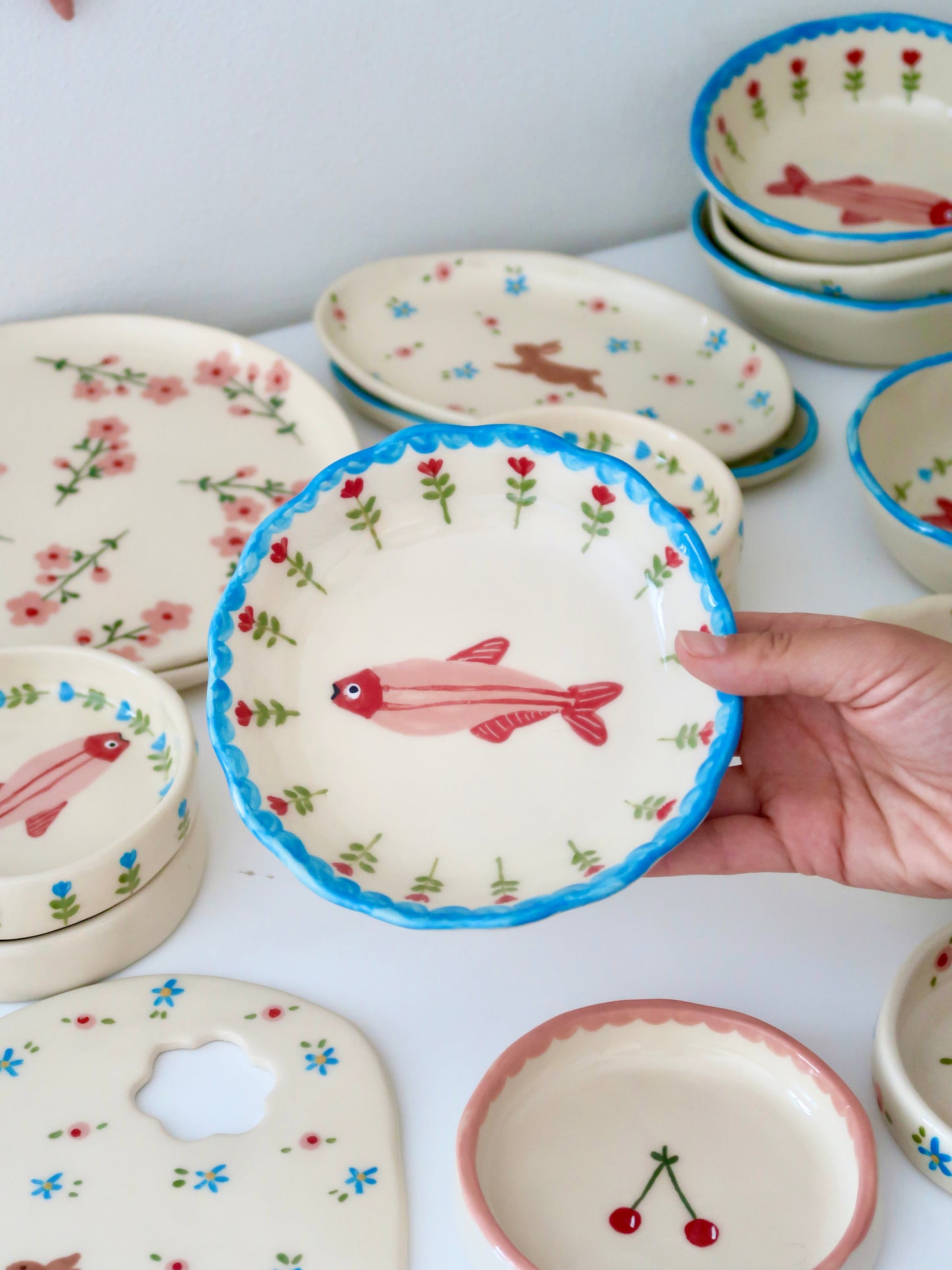 Breakfast/ dessert scalloped plate with fish