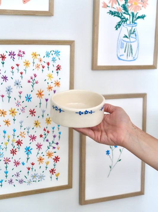 Bowl with blue flowers