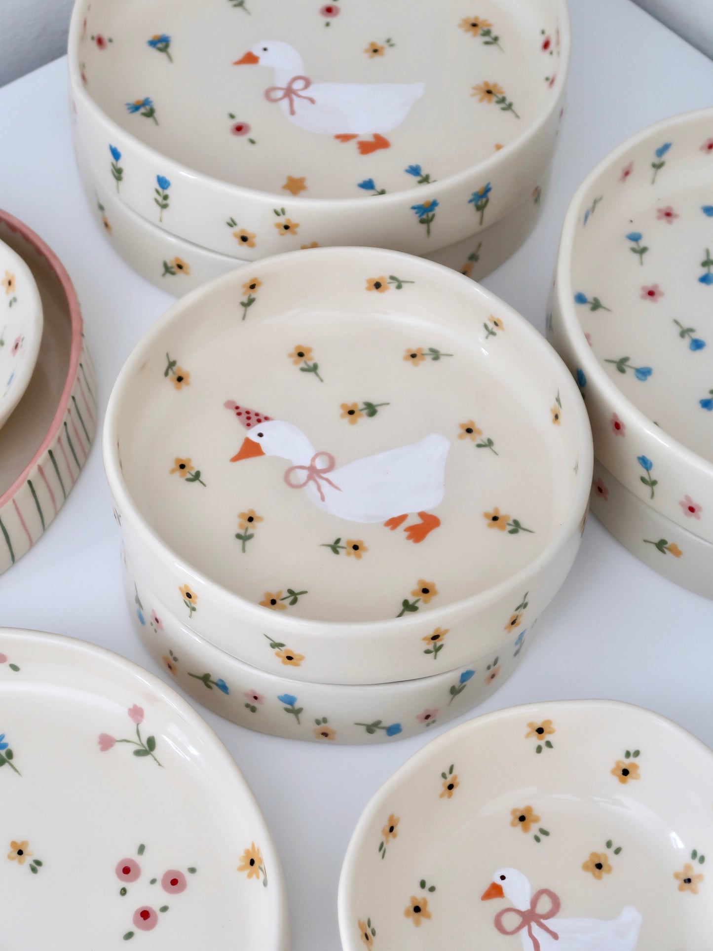 Bowl with a duck and yellow flowers - medium size