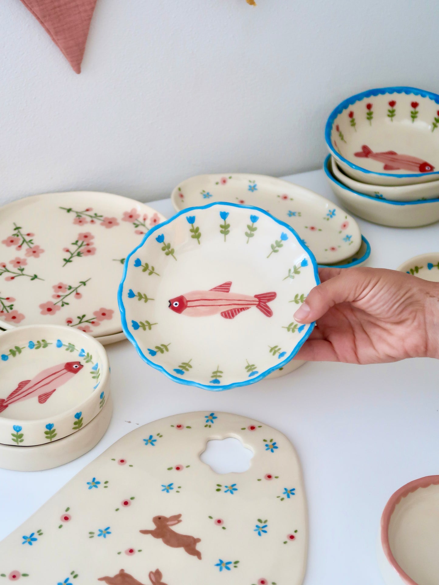Breakfast/ dessert scalloped plate with fish