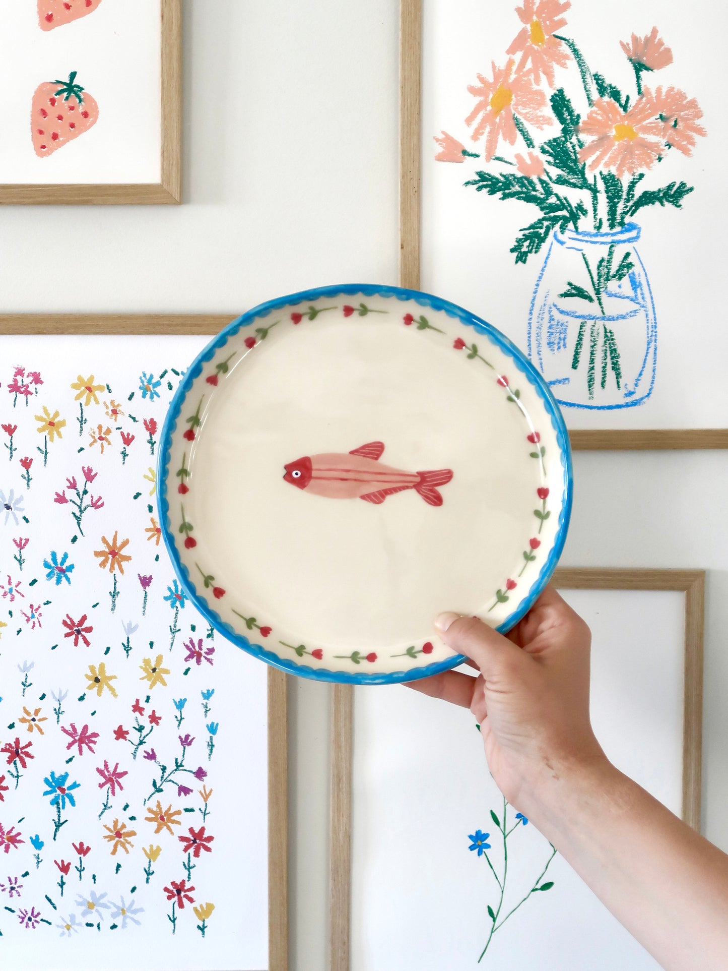 Plate with fish