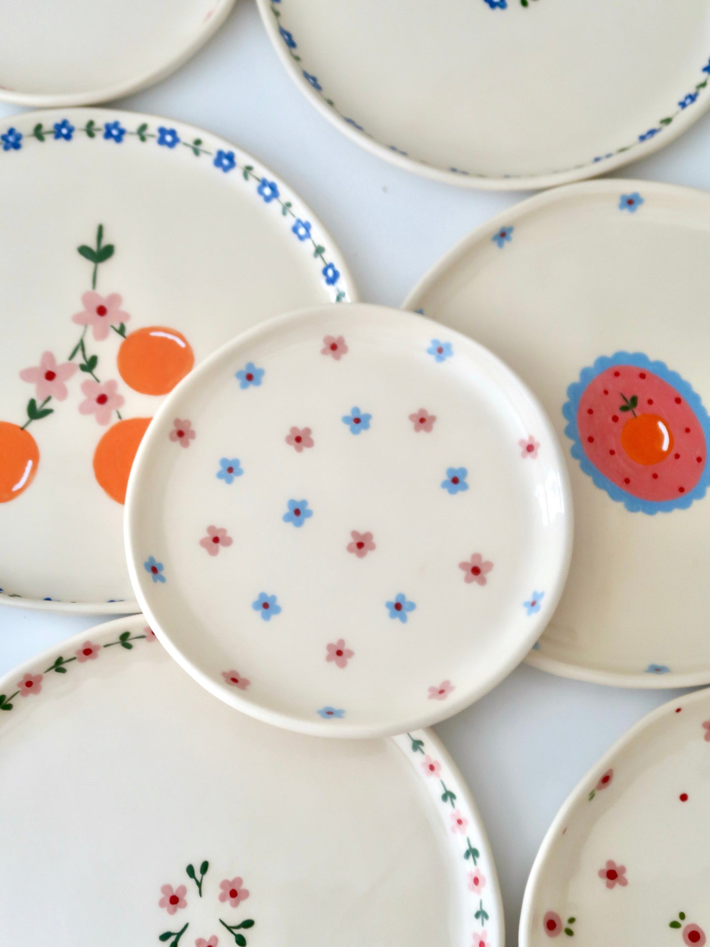 Breakfast/ dessert plate with pink and blue flowers