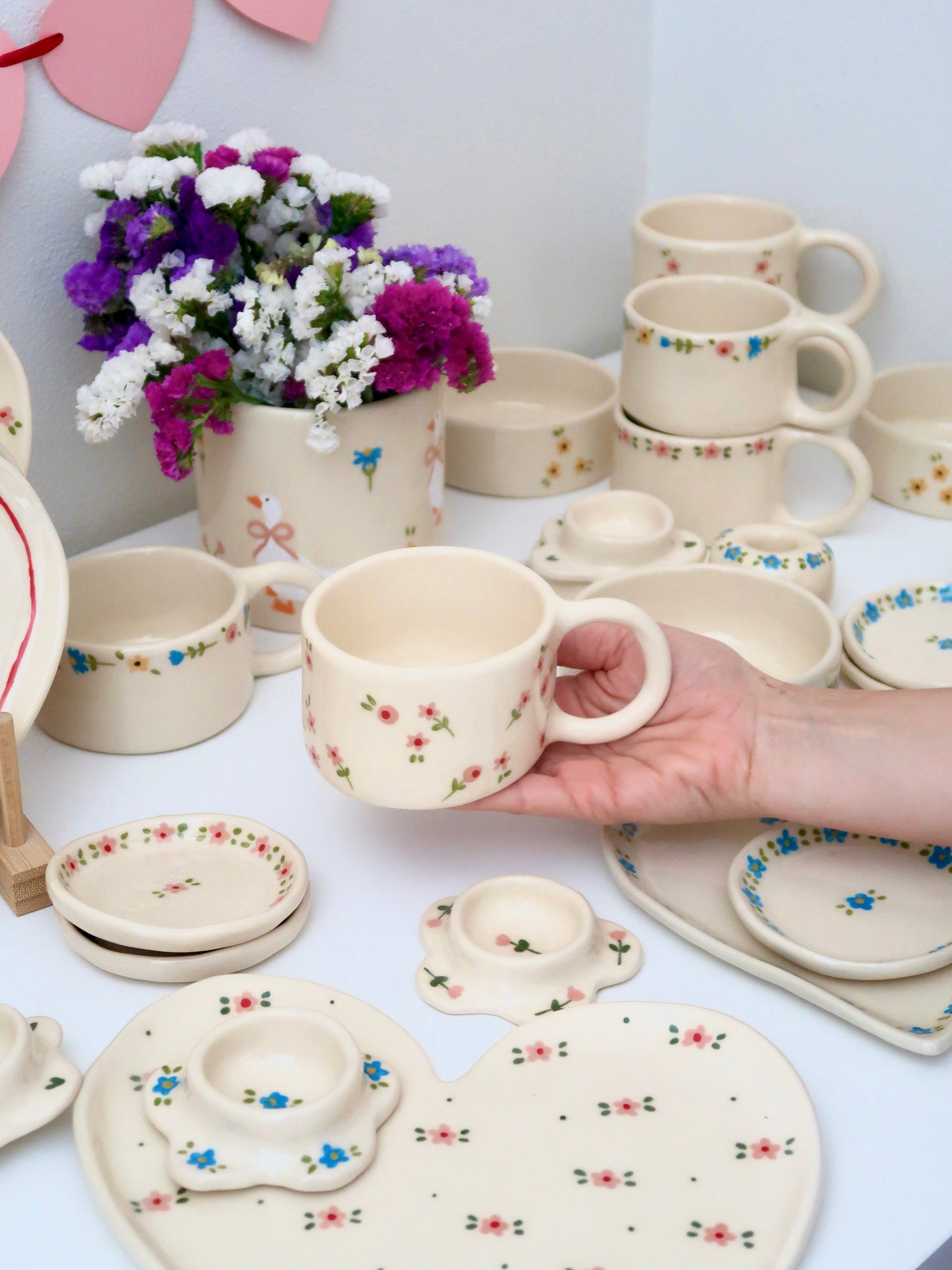 Mug with pink flowers