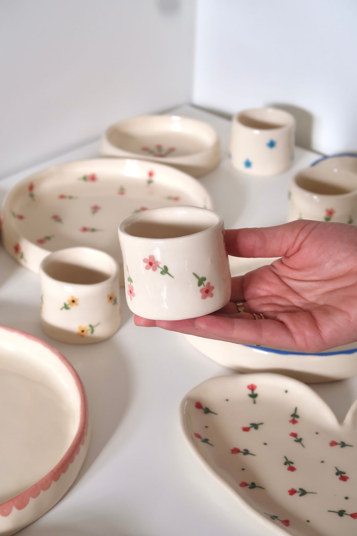 Coffee set with pink flowers