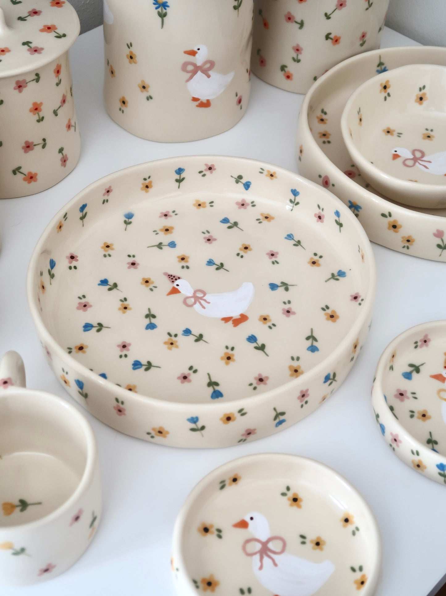 Bowl with a duck and multicolor flowers - big size