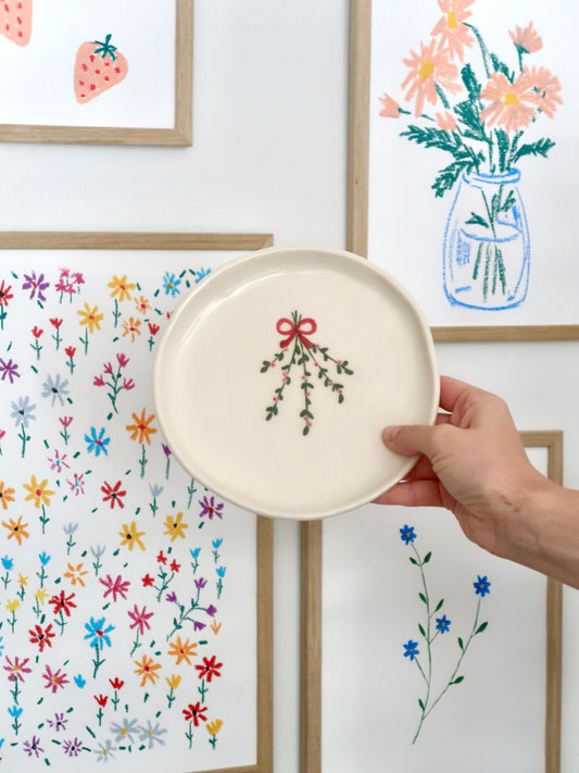 Breakfast/ dessert plate with holly and bow