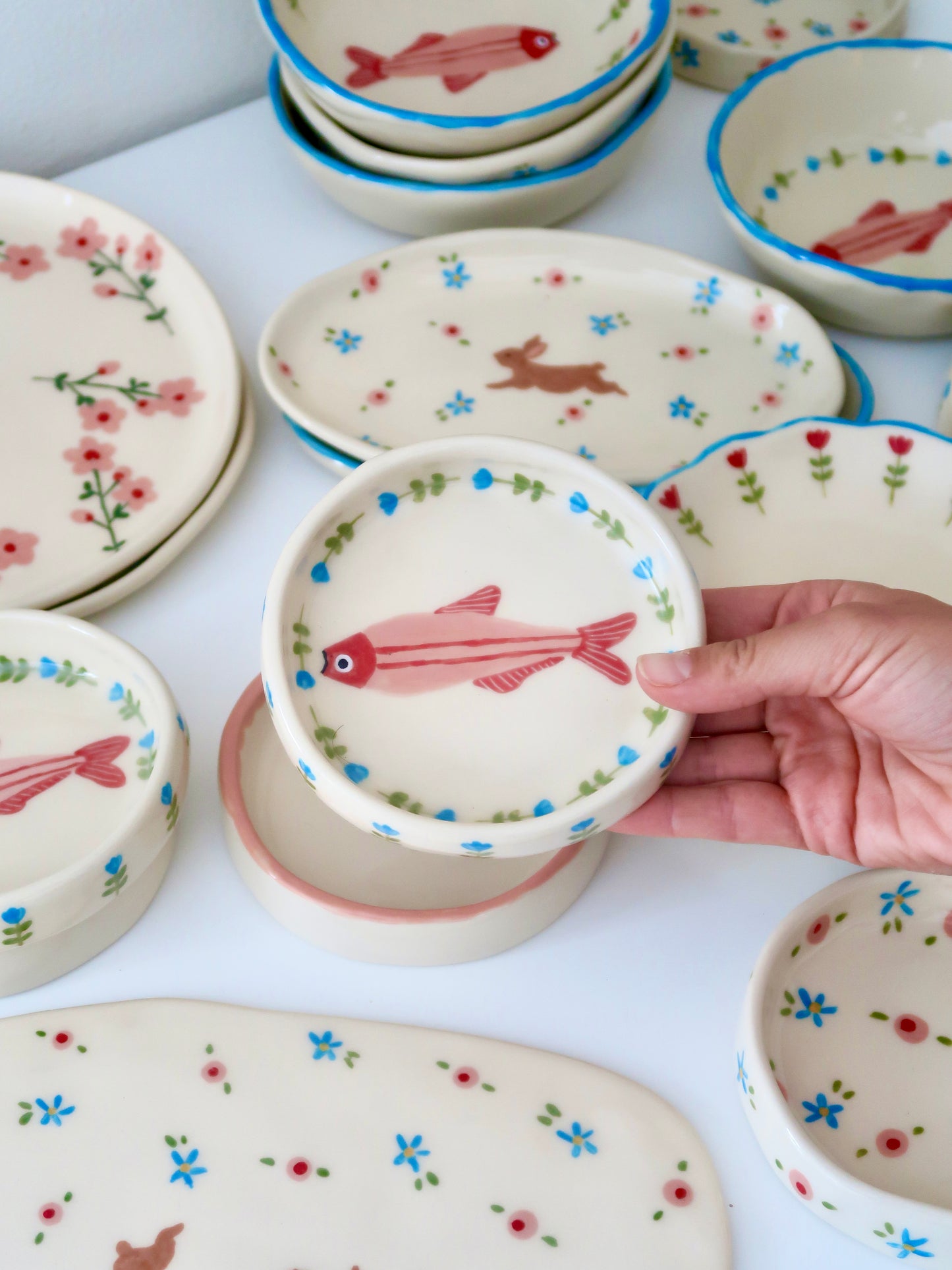 Ring dish with fish