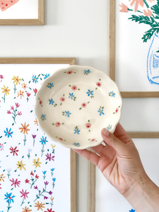Breakfast/ dessert scalloped plate with pink and blue flowers