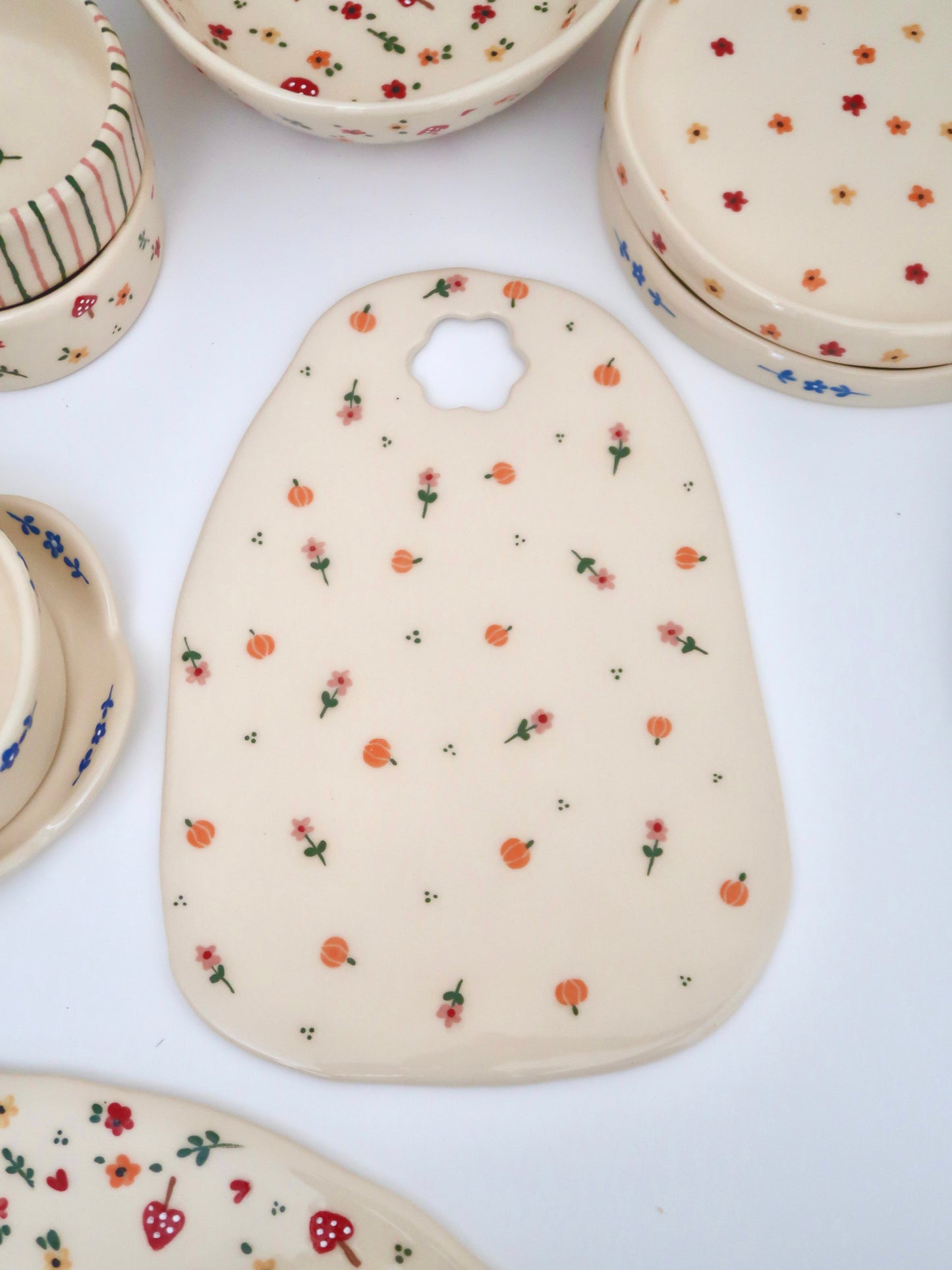 Kitchen board with  pumpkins and flowers