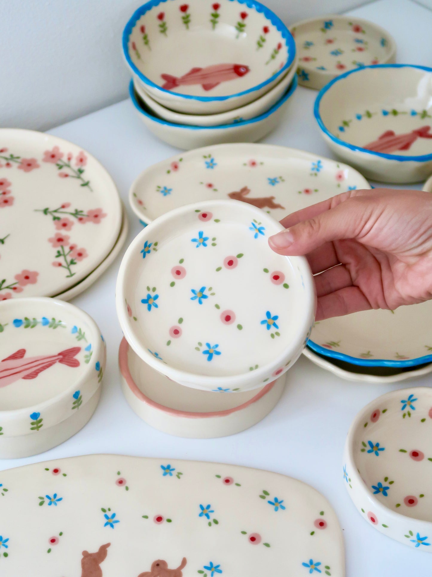 Ring dish with pink and blue flowers