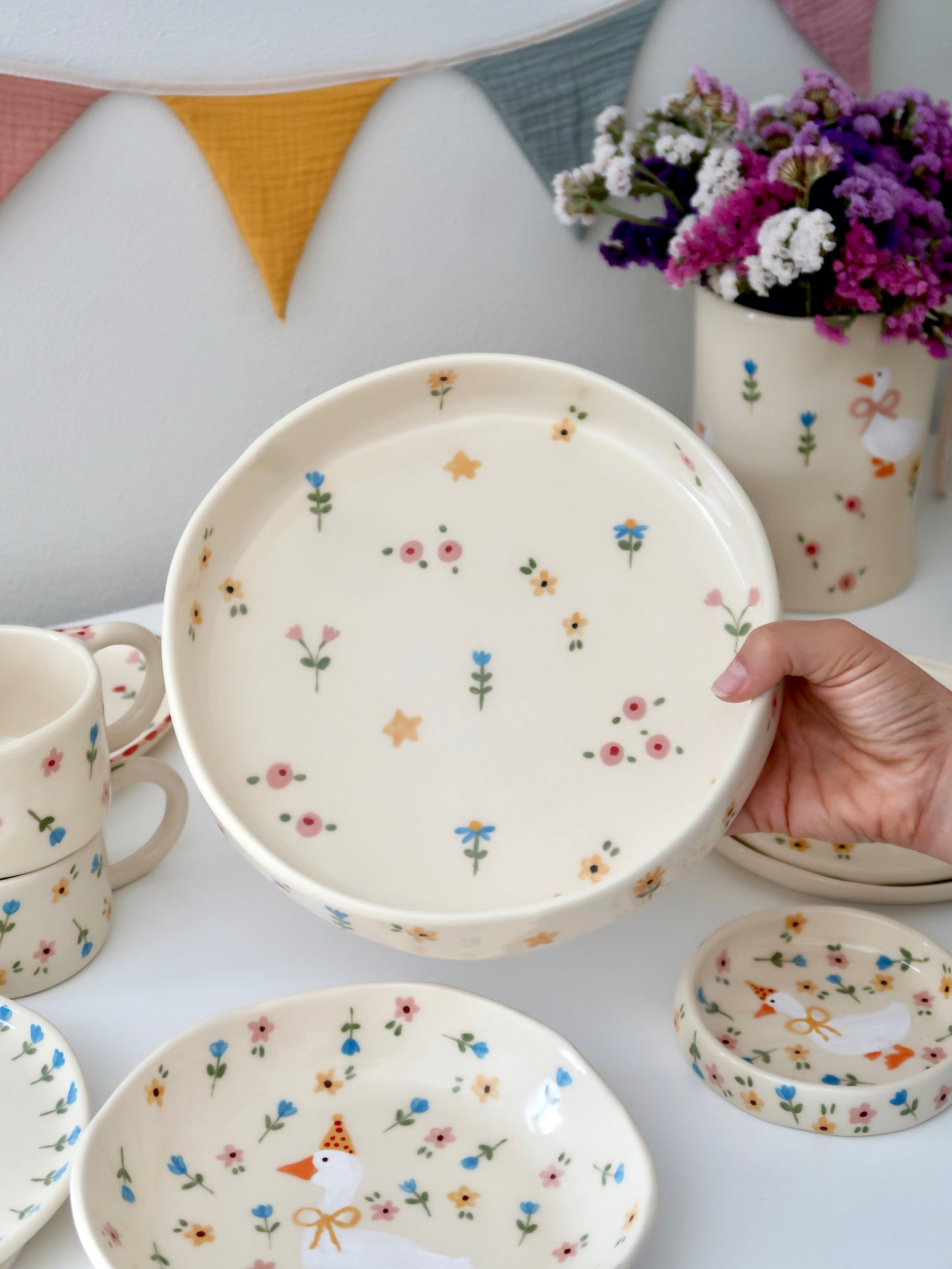 Bowl with multicolor flowers - big size