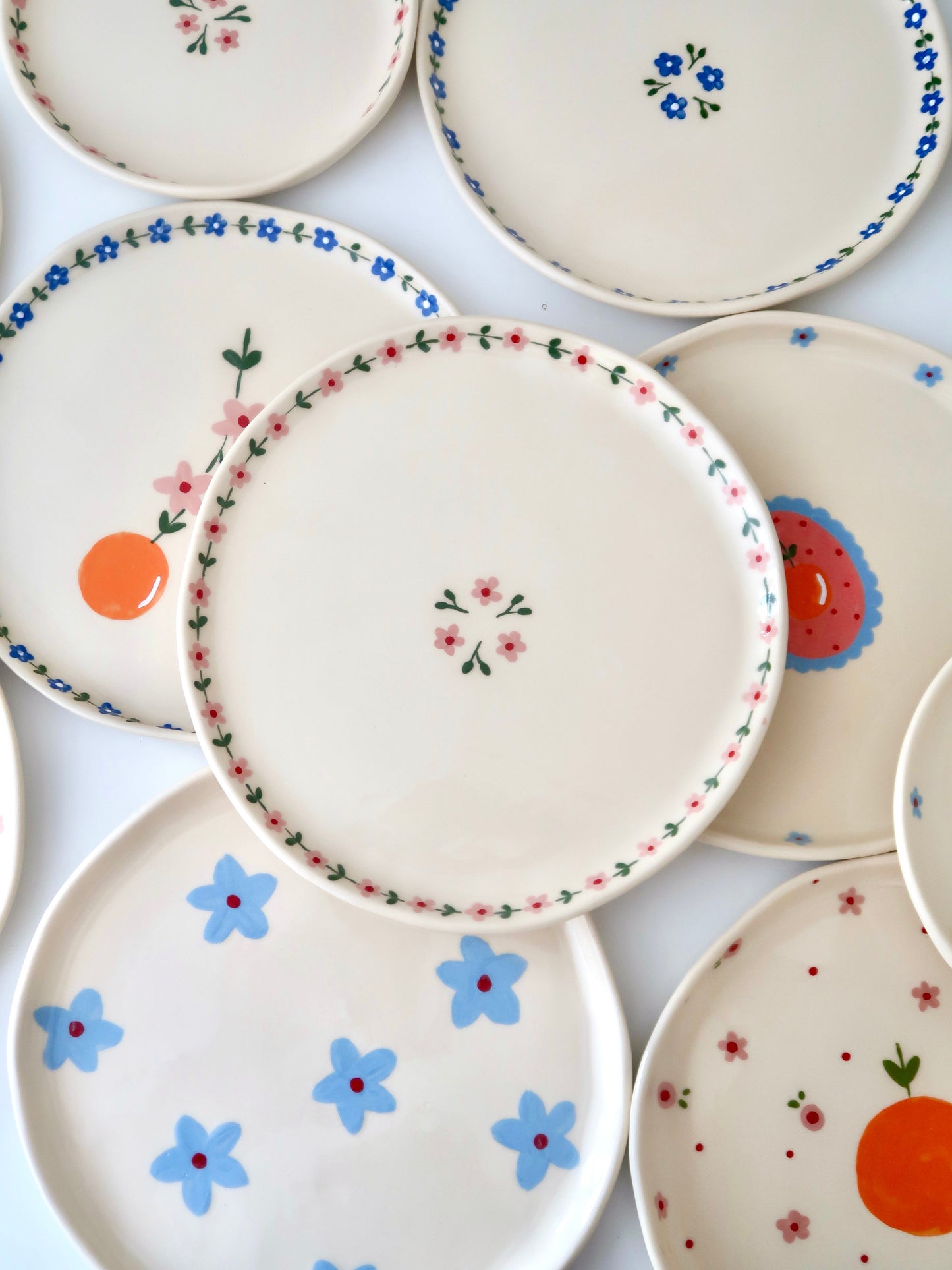 Plate with pink flowers