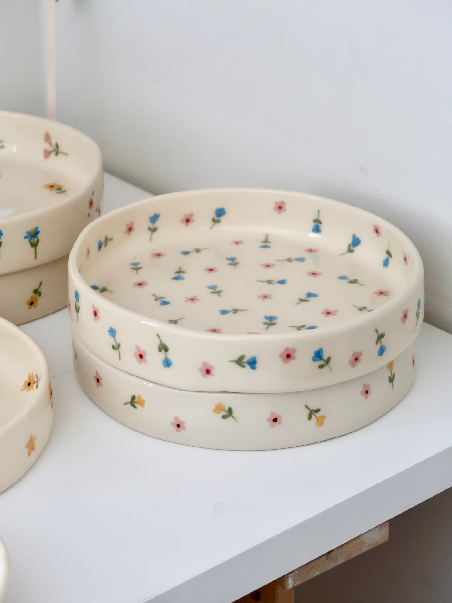 Bowl with blue and pink flowers - big size